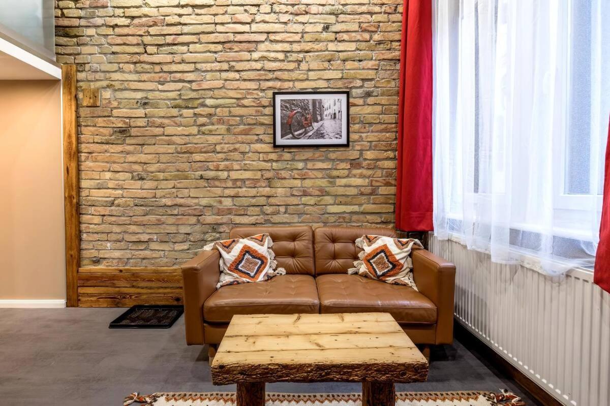 L1 Apartments บูดาเปสต์ ภายนอก รูปภาพ